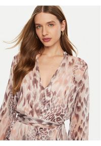 Guess Sukienka koszulowa W5RK35 WDW82 Różowy Regular Fit. Kolor: różowy. Materiał: syntetyk. Typ sukienki: koszulowe