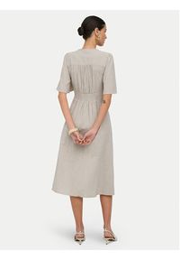 only - ONLY Sukienka codzienna Tizana 15373535 Beżowy Regular Fit. Okazja: na co dzień. Kolor: beżowy. Materiał: bawełna. Typ sukienki: proste. Styl: casual #7
