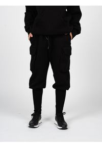 La Haine Inside Us Dresowe Jogger Style "Unisex" | LM202 | Mężczyzna | Czarny. Okazja: na co dzień. Kolor: czarny. Materiał: bawełna, poliester. Długość: długie. Wzór: jednolity. Styl: sportowy, casual #3