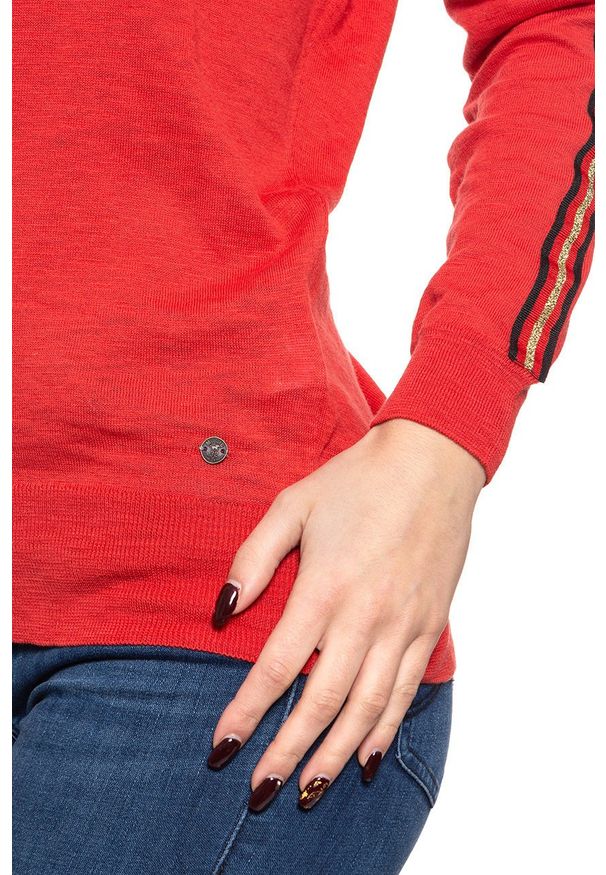 Mustang - DAMSKI LONGSLEEVE MUSTANG Camilla C Tape 1009122 7179. Długość rękawa: długi rękaw