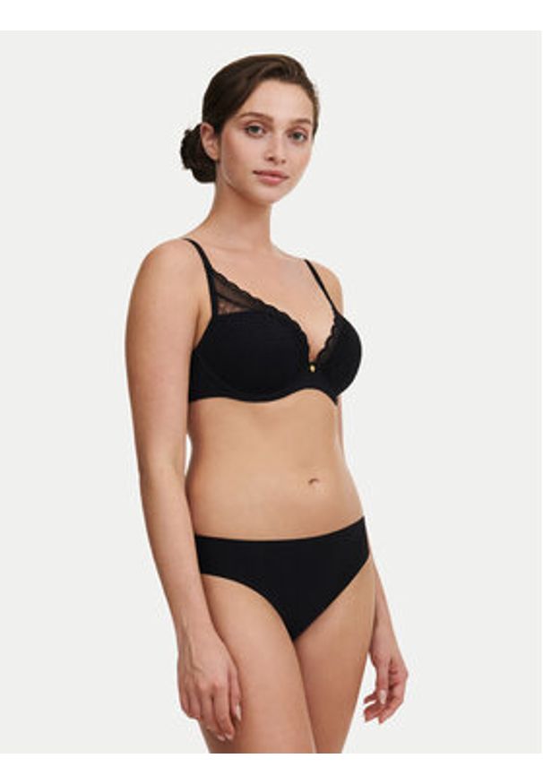 Chantelle Biustonosz z fiszbiną Norah Chic C16MNA Czarny. Kolor: czarny. Materiał: syntetyk