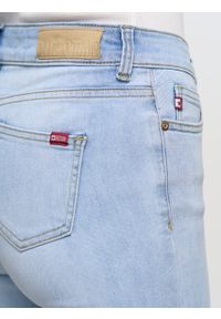 Big-Star - Szorty damskie jeansowe Shira 100. Kolor: niebieski. Materiał: jeans. Sezon: lato. Styl: wakacyjny, klasyczny, elegancki #2