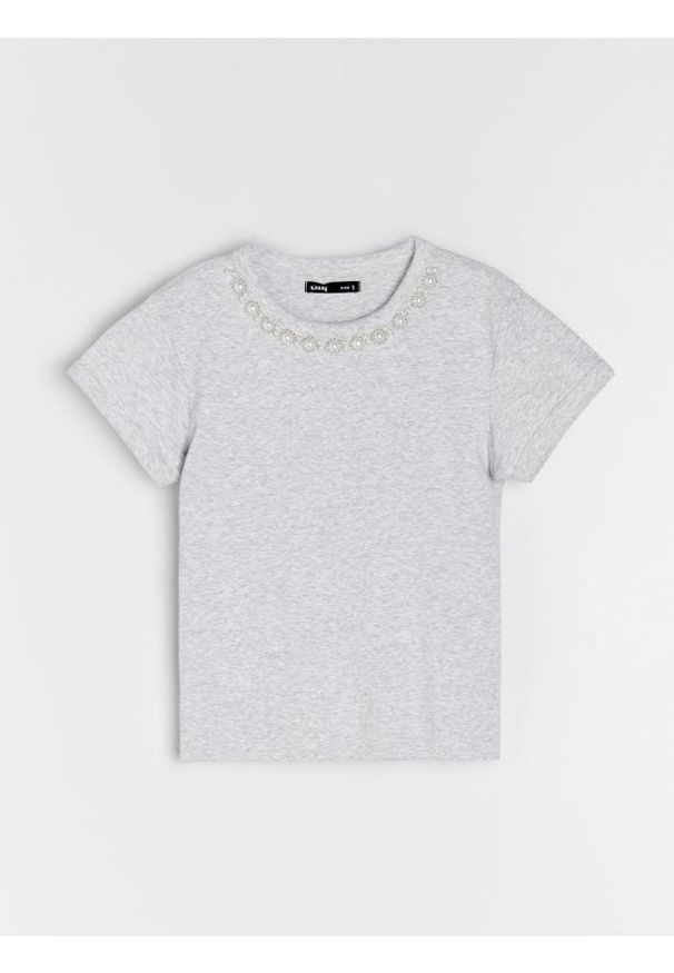 Sinsay - Bawełniana jednolita koszulka z krótkim rękawem - szary. Kolor: szary. Materiał: bawełna. Długość rękawa: krótki rękaw. Długość: krótkie. Wzór: jednolity