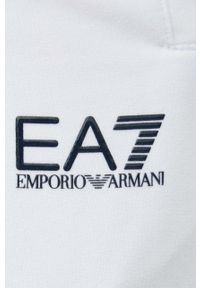 EA7 Emporio Armani spodnie dresowe bawełniane kolor biały gładkie. Kolor: biały. Materiał: bawełna, dresówka. Wzór: gładki #3