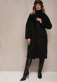 Renee - Czarny Jednorzędowy Płaszcz Futerko z Imitacji Zamszu z Kieszeniami Etanielis. Okazja: na co dzień. Kolor: czarny. Materiał: zamsz, futro. Długość rękawa: długi rękaw. Długość: długie. Styl: klasyczny, wizytowy, casual, elegancki