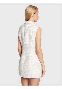 Glamorous Sukienka dzianinowa CK6798 Biały Regular Fit. Kolor: biały. Materiał: syntetyk