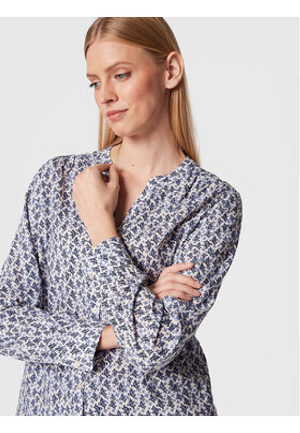 Olsen Koszula Casual Icons 12001745 Niebieski Regular Fit. Okazja: na co dzień. Kolor: niebieski. Materiał: bawełna. Styl: casual