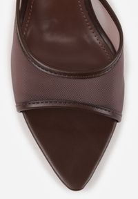 Renee - Brązowe Siateczkowe Klapki na Szpilce Cirinome. Nosek buta: otwarty. Kolor: brązowy. Materiał: skóra, materiał. Sezon: lato. Obcas: na szpilce. Wysokość obcasa: średni #7