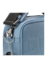 Big Star Accessories - Niebieska Torebka Big Star Damska Listonoszka. Kolor: niebieski. Wzór: kolorowy. Sezon: wiosna. Materiał: skórzane #5