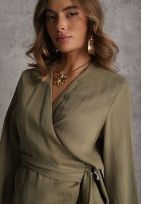 Renee - Zielona Wiskozowa Bluzka z Kopertowym Dekoltem i Wiązaniem z Boku Velarila. Typ kołnierza: dekolt kopertowy. Kolor: zielony. Materiał: wiskoza #2