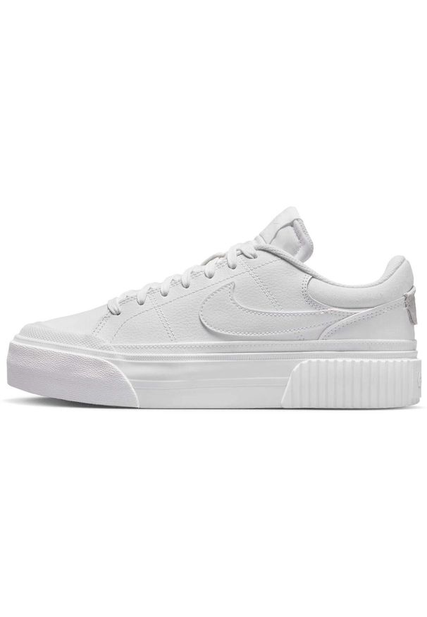 Buty do chodzenia damskie Nike DM7590101. Zapięcie: sznurówki. Kolor: pomarańczowy, brązowy, biały, wielokolorowy. Materiał: wełna, materiał. Szerokość cholewki: normalna. Sport: turystyka piesza