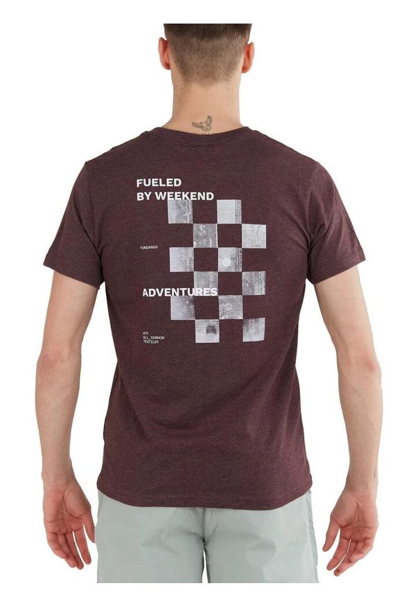 FUNDANGO - T-shirt męski Fundango Basic - T Logo-7 krótki rękaw. Kolor: czerwony. Długość rękawa: krótki rękaw. Długość: krótkie