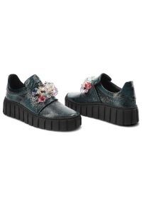 DAMISS - Zielone Półbuty Damiss Wygodne Skórzane Buty Damskie. Okazja: na co dzień. Zapięcie: bez zapięcia. Kolor: zielony. Materiał: skóra. Szerokość cholewki: normalna. Obcas: na obcasie. Styl: casual, elegancki. Wysokość obcasa: średni #6