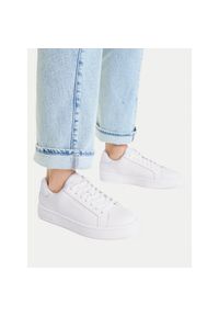 Sneakersy Armani Exchange. Kolor: biały #1