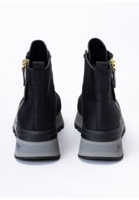 Sneakersy damskie czarne Liu Jo Amazing 03. Okazja: na spotkanie biznesowe. Kolor: czarny. Materiał: tkanina #4