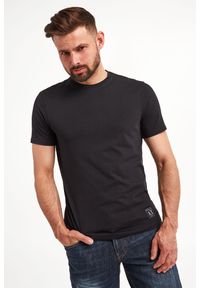 Armani Exchange - T-shirt ARMANI EXCHANGE. Długość rękawa: krótki rękaw. Długość: krótkie. Wzór: nadruk, aplikacja
