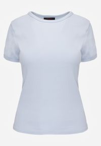 Born2be - Jasnoniebieski Dopasowany T-shirt z Prążkowanej Tkaniny z Bawełny Acalenos. Okazja: na co dzień. Kolor: niebieski. Materiał: prążkowany, bawełna, tkanina. Sezon: lato. Styl: casual, klasyczny, elegancki #3