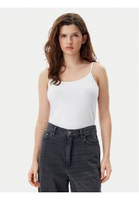 GAP - Gap Top 701570-01 Biały Slim Fit. Kolor: biały. Materiał: bawełna #1