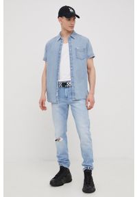Wrangler koszula jeansowa męska regular z kołnierzykiem klasycznym. Typ kołnierza: kołnierzyk klasyczny. Kolor: niebieski. Materiał: jeans. Długość rękawa: krótki rękaw. Długość: krótkie. Styl: klasyczny #5