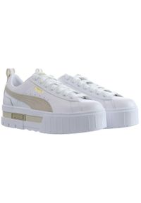 Buty do chodzenia damskie Puma Mayze Lth Classic. Zapięcie: sznurówki. Kolor: biały, wielokolorowy, beżowy. Materiał: skóra ekologiczna, materiał, skóra, syntetyk. Szerokość cholewki: normalna. Sport: turystyka piesza