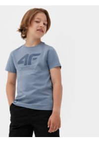 4f - T-shirt z nadrukiem chłopięcy - niebieski. Kolor: niebieski. Materiał: bawełna. Wzór: nadruk #1
