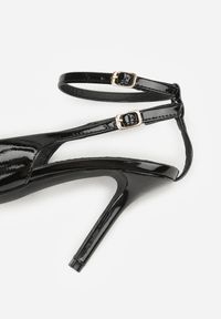 Renee - Czarne Sandały Lakierowane Vices na Szpilce Typu Slingback Dolenita. Okazja: na co dzień, na spacer. Zapięcie: sprzączka. Kolor: czarny. Materiał: lakier. Sezon: lato. Obcas: na szpilce. Styl: klasyczny, casual #4