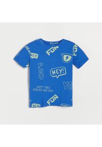Reserved - Bawełniany t-shirt z nadrukiem - Niebieski. Kolor: niebieski. Materiał: bawełna. Wzór: nadruk