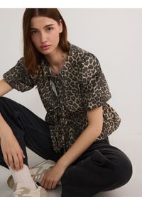 Reserved - Bluzka z wiązaniem - wielobarwny. Materiał: bawełna #1