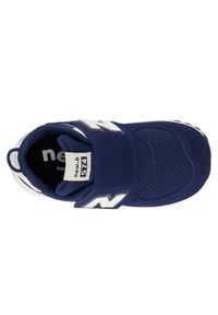 Buty niemowlęce New Balance NW574BCE – granatowe. Okazja: na co dzień. Zapięcie: rzepy. Kolor: niebieski. Materiał: guma, materiał, syntetyk. Szerokość cholewki: normalna. Model: New Balance 574. Sport: turystyka piesza #5