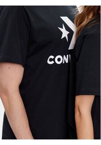 Converse T-Shirt Unisex Chuck Patch 10025458-A02 Czarny Standard Fit. Kolor: czarny. Materiał: bawełna