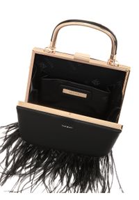 Kazar - Sztywna torebka wieczorowa zdobiona piórami. Kolor: czarny. Wzór: aplikacja. Materiał: zdobione. Styl: wizytowy #2