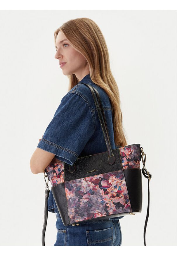 Laura Vita Torebka Amep 04 Czarny. Kolor: czarny. Materiał: skórzane