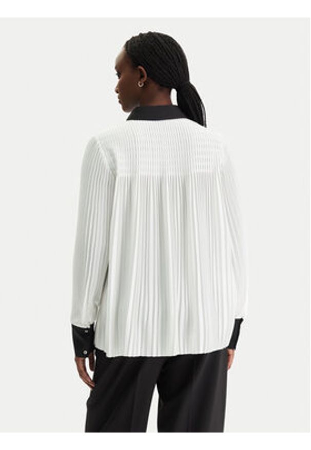 Karl Lagerfeld - KARL LAGERFELD Koszula B1W11008 Écru Regular Fit. Typ kołnierza: dekolt w karo. Materiał: syntetyk