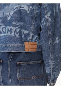 Tommy Jeans Kurtka jeansowa Claire DW0DW17664 Niebieski Regular Fit. Kolor: niebieski. Materiał: bawełna #4