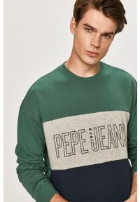 Pepe Jeans - Bluza bawełniana Ismael. Kolor: zielony. Materiał: bawełna. Wzór: nadruk #4