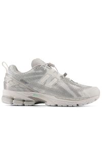 Buty unisex New Balance U190611X - szare. Kolor: szary. Materiał: materiał, syntetyk, puch, włókno, guma, poliester. Szerokość cholewki: normalna. Technologia: Primaloft. Sport: turystyka piesza #1