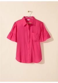 Bluzka z rękawami z falbanami bonprix różowy "pinklady". Kolor: różowy. Styl: elegancki #5
