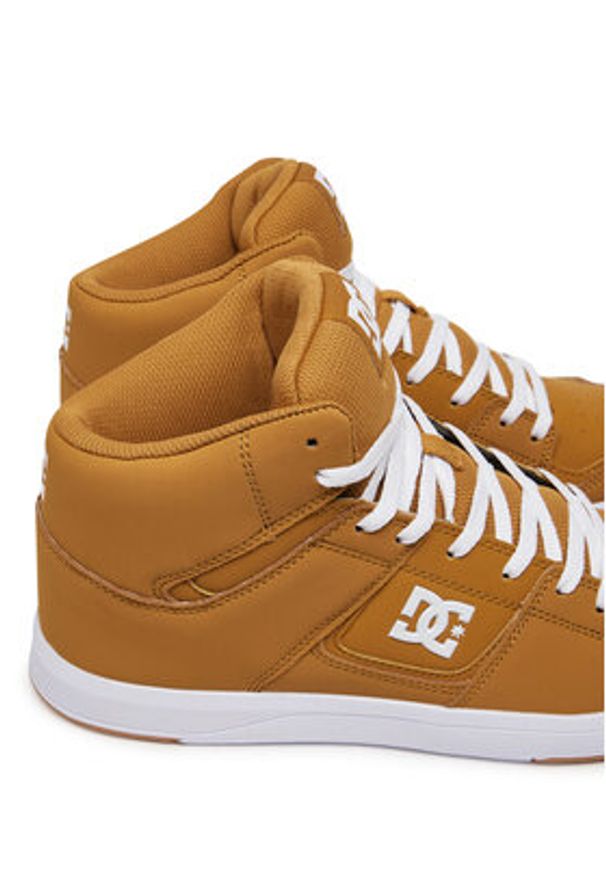DC Sneakersy ADYS400080 Brązowy. Kolor: brązowy. Materiał: skóra