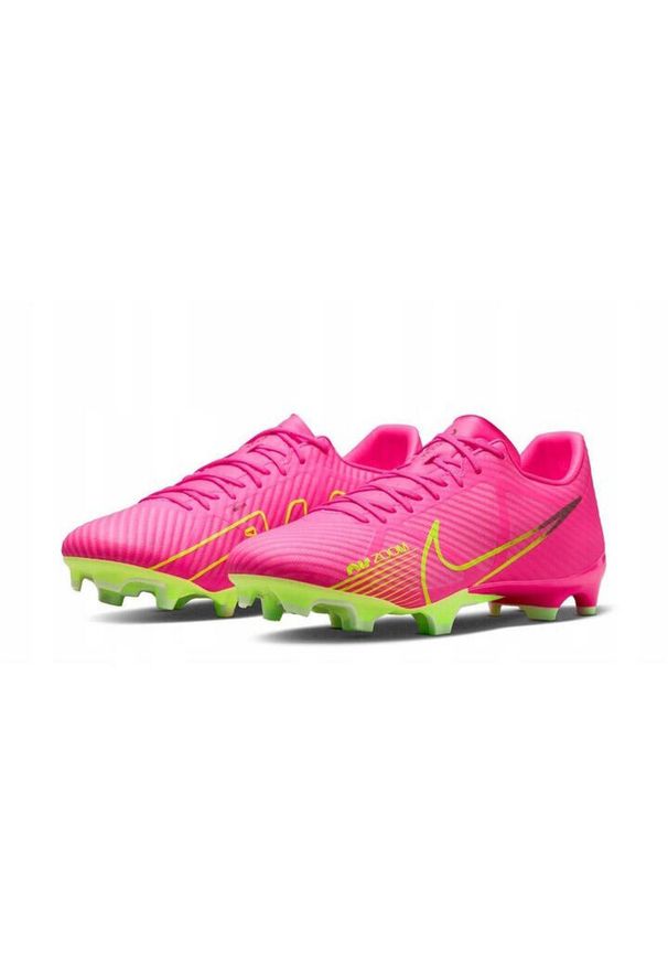 Korki do gry w piłkę Nike Zoom Vapor 15 Academy na trawę. Kolor: różowy. Model: Nike Zoom. Sport: piłka nożna
