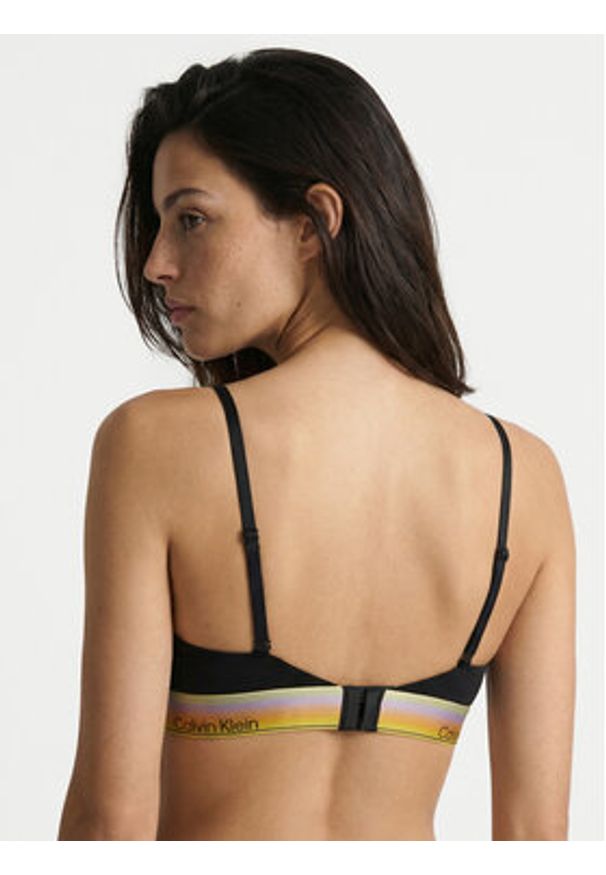 Calvin Klein Swimwear Góra od bikini LV00QF8865 Czarny. Kolor: czarny. Materiał: bawełna