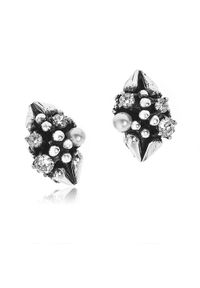 W.KRUK - Klipsy srebrne z perłami i cyrkoniami. Materiał: srebrne. Kolor: srebrny. Kamień szlachetny: perła, cyrkonia #1