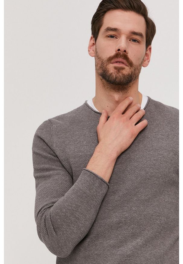 Selected - Sweter. Okazja: na co dzień. Kolor: szary. Materiał: dzianina. Styl: casual