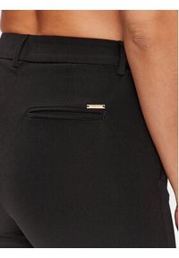 Liu Jo Spodnie materiałowe MF3282 T7896 Czarny Regular Fit. Kolor: czarny. Materiał: materiał, syntetyk #4