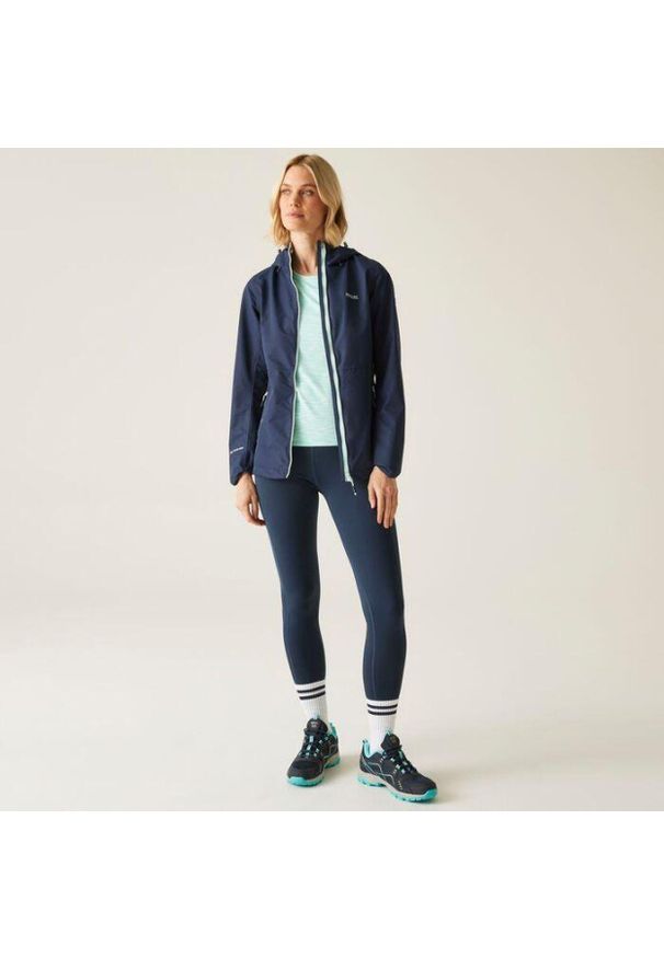 Kurtka damska przeciwdeszczowa Regatta Hamara IV granatowy M. Kolor: niebieski. Sport: turystyka piesza