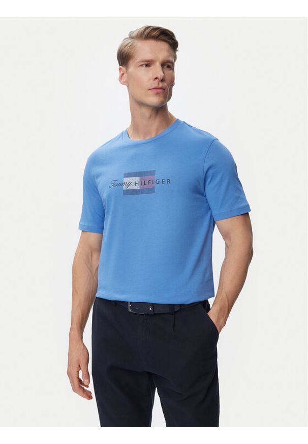TOMMY HILFIGER - Tommy Hilfiger T-Shirt MW0MW43226 Niebieski Regular Fit. Kolor: niebieski. Materiał: bawełna