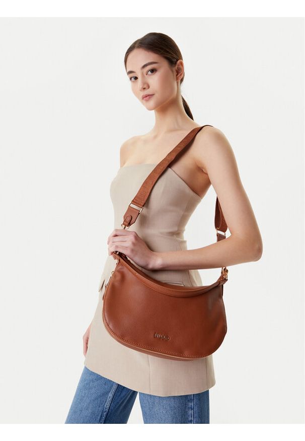 Liu Jo Torebka Esc M Hobo AF5133 E0058 Brązowy. Kolor: brązowy. Materiał: skórzane