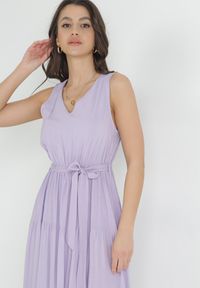 Born2be - Fioletowa Wiskozowa Sukienka Midi z Gumką w Pasie i Materiałowym Paskiem Bicuh. Kolor: fioletowy. Materiał: materiał, wiskoza. Długość: midi #5