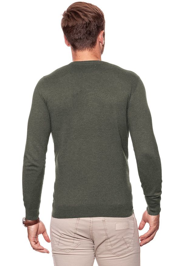 Wrangler - MĘSKI SWETER WRANGLER CREW KNIT DUSTY OLIVE W85672P45 112132246. Styl: klasyczny