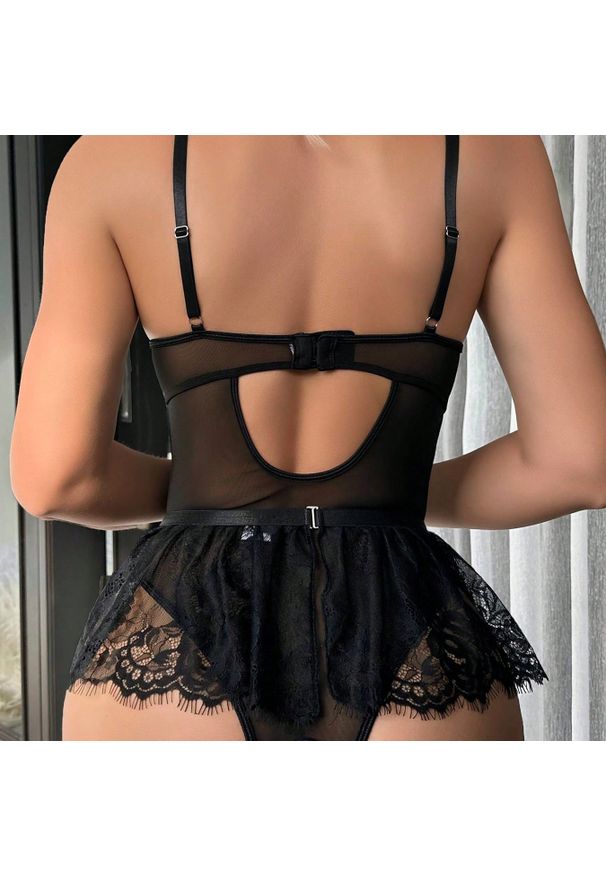 Intica - Body z koronką idealne na specjalne okazje Youngmi. Kolor: czarny. Materiał: koronka. Wzór: koronka
