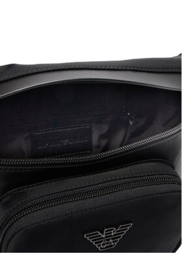 Emporio Armani Nerka EM001805 AF13454 UC001 Czarny. Kolor: czarny. Materiał: skóra